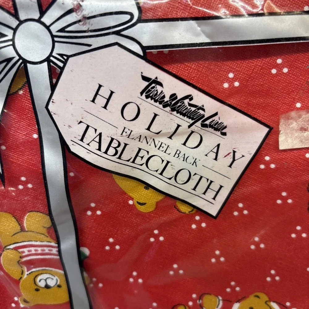 Vintage Town & Country Holiday Flannel Back Tablecloth Red Teddy Bears 60